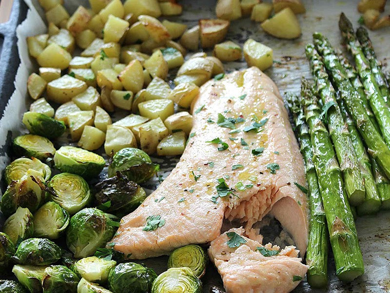 Sheet Pan Salmon and Roasted Vegetables