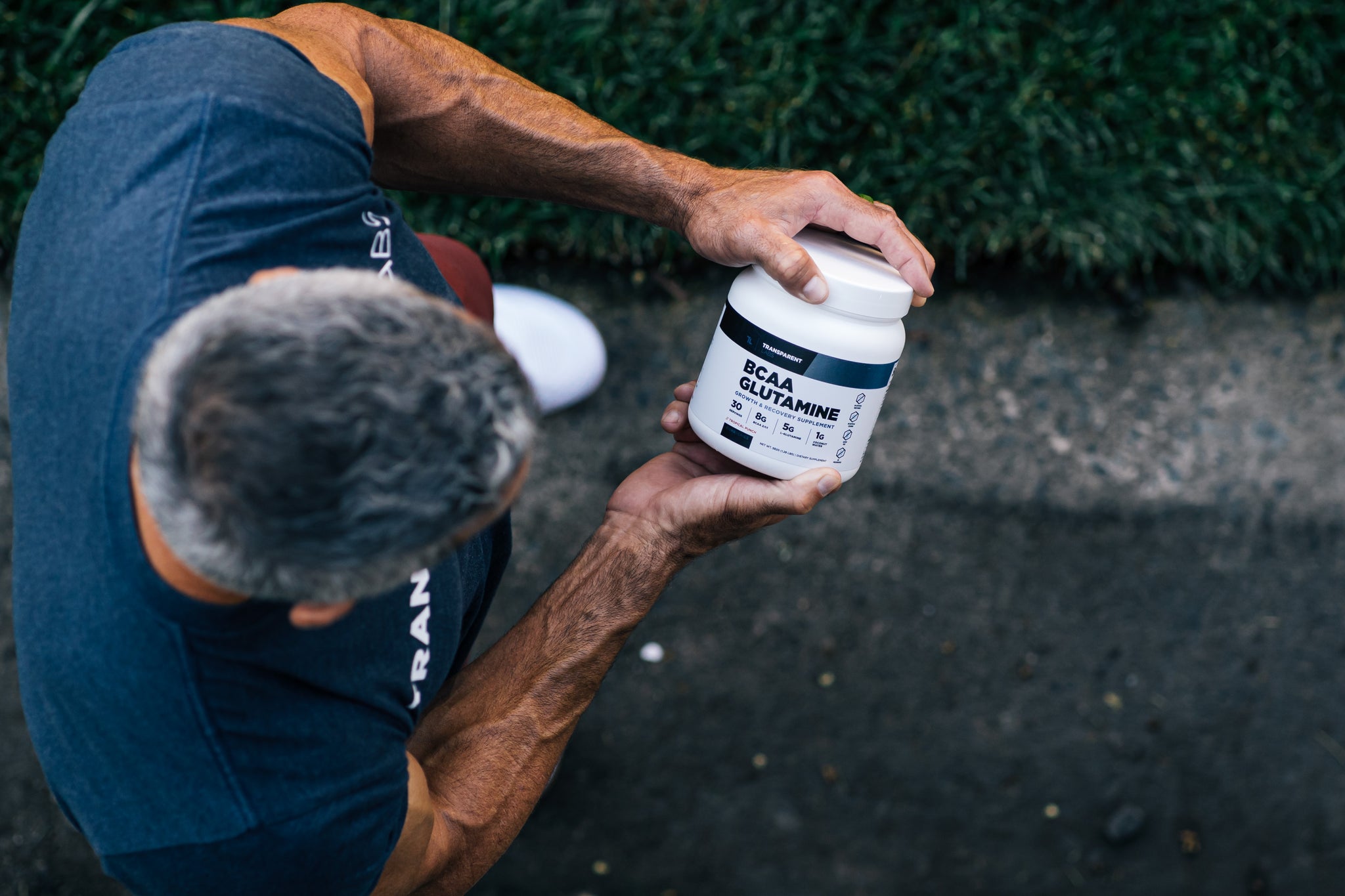 Are BCAAs Worth Taking? [Pros and Cons for First Timers] Image